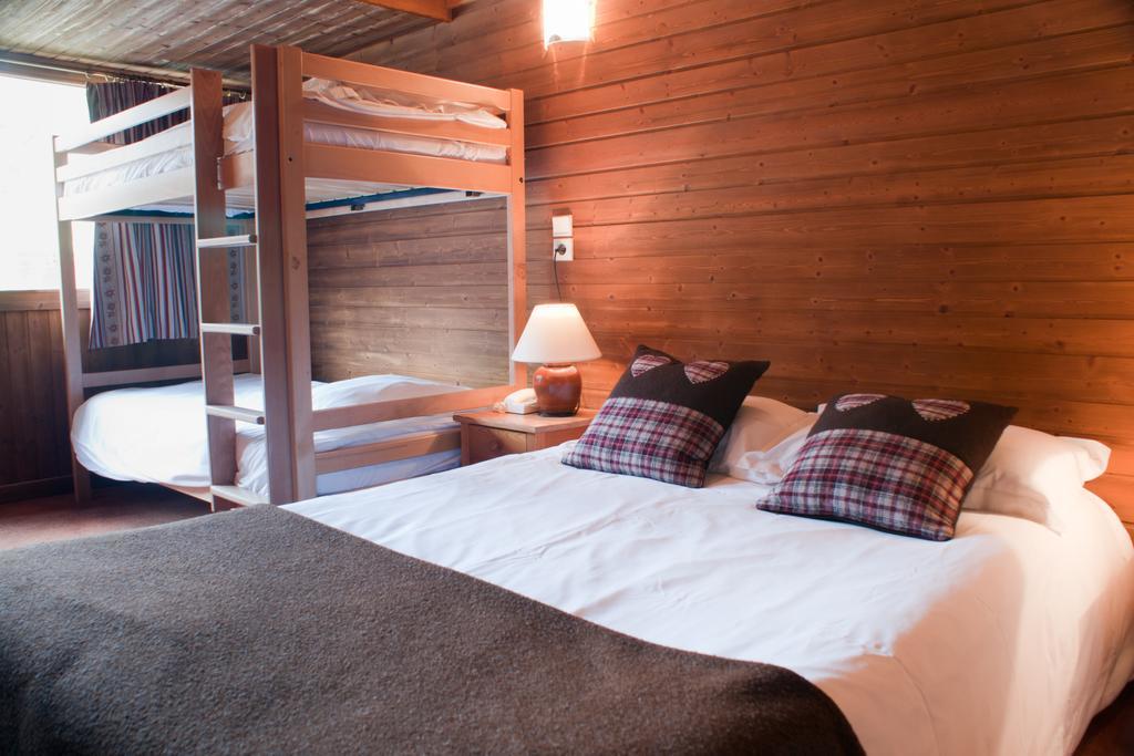 Les Cretes Blanches Hotel วาลดีแซร์ ห้อง รูปภาพ